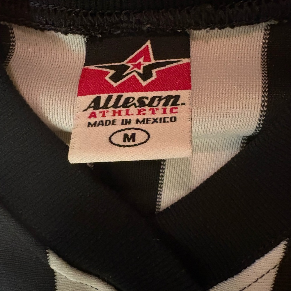 Adult Men’s Size Medium Referee Jersey - Picture 3 of 5